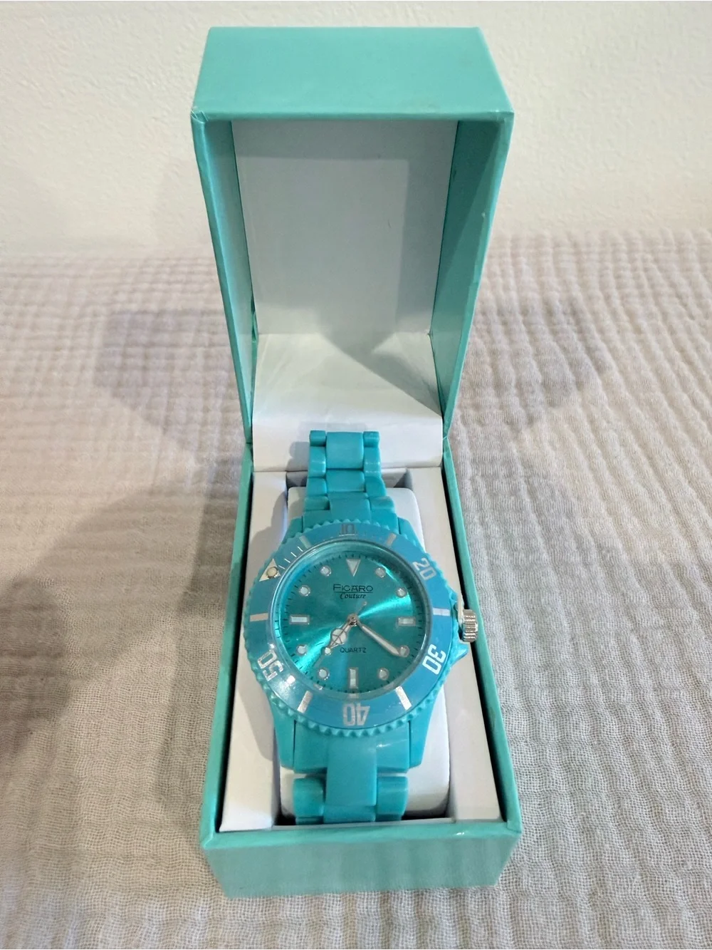 Figaro Couture Womens Turquoise Diver Watch Unworn NOS Boxed